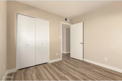 2834 E Shangri La Road, Phoenix, AZ 85028 - Photo 21