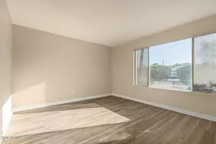 2834 E Shangri La Rd, Phoenix, AZ 85028 - Photo 5