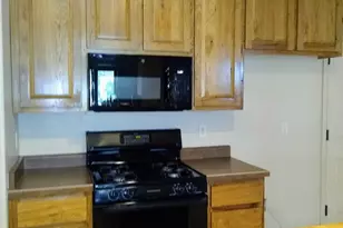 242 N Pima Rd, Buckeye, AZ 85326 - Photo 9