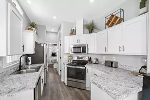 111 S Greenfield Rd, Mesa, AZ 85206 - Photo 9