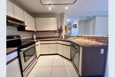 4201 N 20th Street #109, Phoenix, AZ 85016 - Photo 11