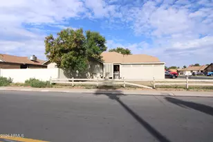 5704 N 67th Dr, Glendale, AZ 85303 - Photo 5