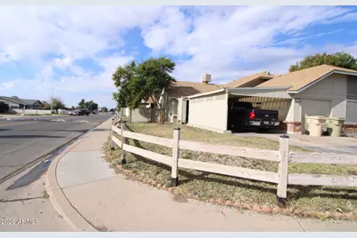 5704 N 67th Drive, Glendale, AZ 85303 - Photo 1