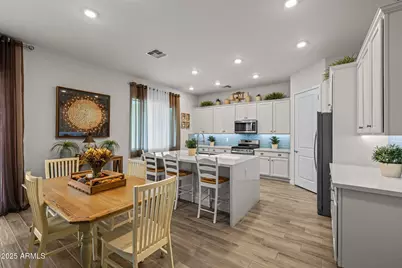 2228 W Caldwell Street, Phoenix, AZ 85041 - Photo 17