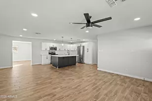 1715 S Roberts Rd, Tempe, AZ 85281 - Photo 5