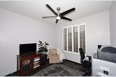 7272 W Crystal Road, Glendale, AZ 85308 - Photo 17