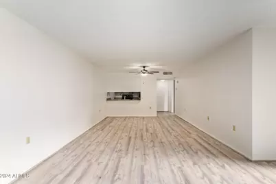 3033 E Devonshire Avenue #2036, Phoenix, AZ 85016 - Photo 11