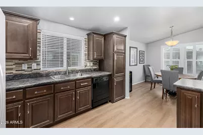 1702 E Michelle Drive, Phoenix, AZ 85022 - Photo 15