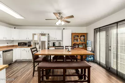 3425 W Port Au Prince Lane, Phoenix, AZ 85053 - Photo 9