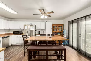 3425 W Port Au Prince Ln, Phoenix, AZ 85053 - Photo 9