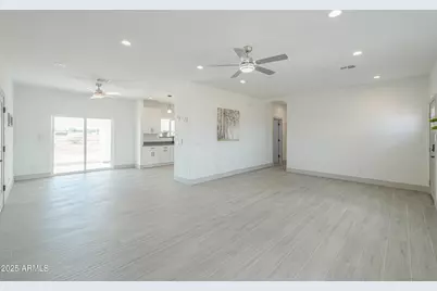 40179 W Robles Road, Maricopa, AZ 85138 - Photo 5