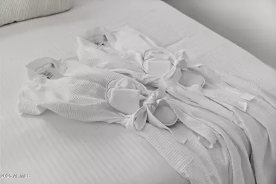 7736 E Avalon Drive, Scottsdale, AZ 85251 - Photo 21