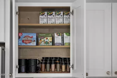 7736 E Avalon Drive, Scottsdale, AZ 85251 - Photo 11