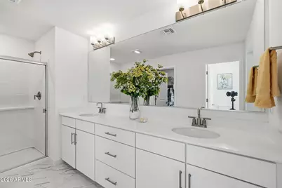 7438 N 74th Drive, Glendale, AZ 85303 - Photo 7