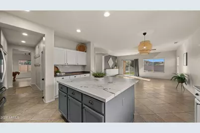 41628 N Taylor Ranch Parkway, San Tan Valley, AZ 85140 - Photo 17