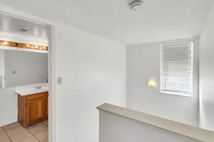 1645 W Baseline Rd, Mesa, AZ 85202 - Photo 23