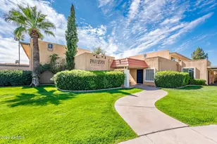 601 E Palo Verde Dr, Phoenix, AZ 85012 - Photo 11