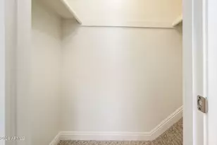 601 E Palo Verde Dr, Phoenix, AZ 85012 - Photo 39