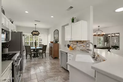 15736 W Goldenrod Drive, Surprise, AZ 85374 - Photo 11