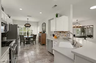 15736 W Goldenrod Dr, Surprise, AZ 85374 - Photo 11