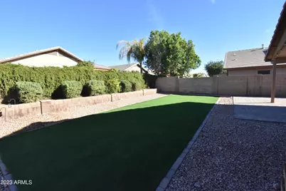 10230 W Country Club Trail, Peoria, AZ 85383 - Photo 35