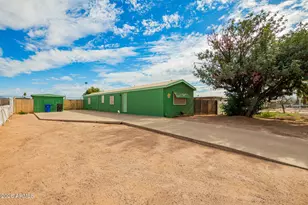 1413 S Palo Verde St, Mesa, AZ 85209 - Photo 1