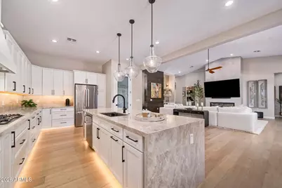 3810 E Clarendon Avenue, Phoenix, AZ 85018 - Photo 17