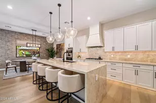 3810 E Clarendon Ave, Phoenix, AZ 85018 - Photo 15