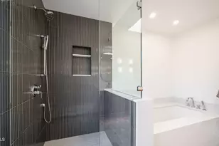 6833 N 18th St, Phoenix, AZ 85016 - Photo 27