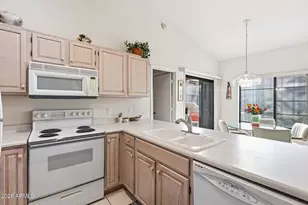 14300 W Bell Rd, Surprise, AZ 85374 - Photo 9