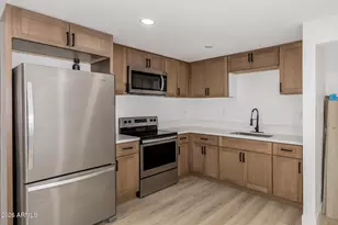 1602 N 57th Ave, Phoenix, AZ 85035 - Photo 9