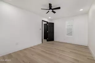 1602 N 57th Ave, Phoenix, AZ 85035 - Photo 23