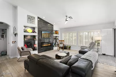 15373 W Mulberry Drive, Goodyear, AZ 85395 - Photo 7