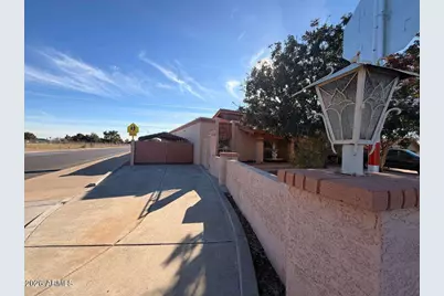 3901 W Sharon Avenue, Phoenix, AZ 85029 - Photo 15