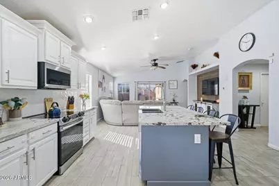 2012 S 86th Lane, Tolleson, AZ 85353 - Photo 5