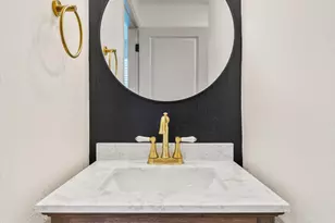 610 E San Juan Ave, Phoenix, AZ 85012 - Photo 11