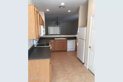 15165 N 138th Lane, Surprise, AZ 85379 - Photo 3