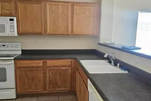 15165 N 138th Ln, Surprise, AZ 85379 - Photo 5