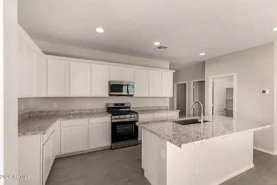 46850 W Crescent Moon Drive, Maricopa, AZ 85139 - Photo 9