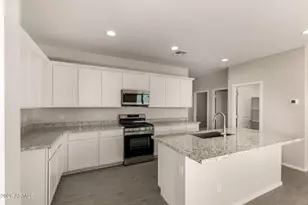 46850 W Crescent Moon Dr, Maricopa, AZ 85139 - Photo 9