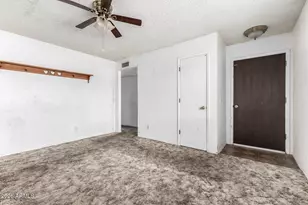 139 W Hillside St, Mesa, AZ 85201 - Photo 5