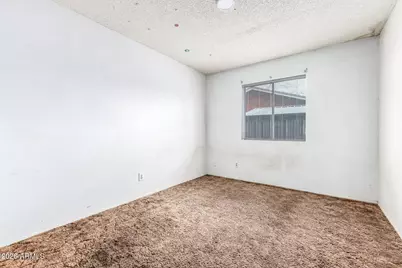 139 W Hillside Street, Mesa, AZ 85201 - Photo 17