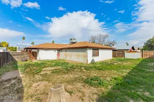 139 W Hillside St, Mesa, AZ 85201 - Photo 23