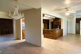 8039 N 11th Ave, Phoenix, AZ 85021 - Photo 11