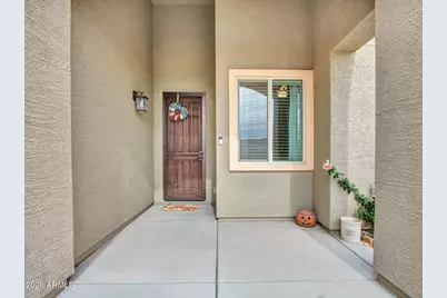 25516 W Hunter Drive, Wittmann, AZ 85361 - Photo 7
