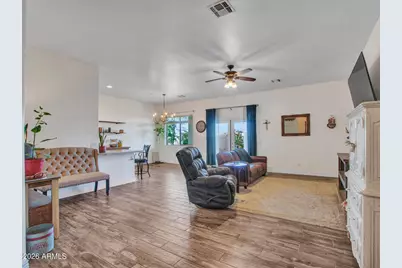 25516 W Hunter Drive, Wittmann, AZ 85361 - Photo 11
