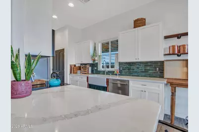 25516 W Hunter Drive, Wittmann, AZ 85361 - Photo 21