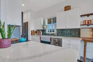 25516 W Hunter Dr, Wittmann, AZ 85361 - Photo 21