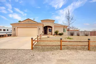 25516 W Hunter Dr, Wittmann, AZ 85361 - Photo 1