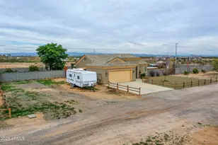 25516 W Hunter Dr, Wittmann, AZ 85361 - Photo 61